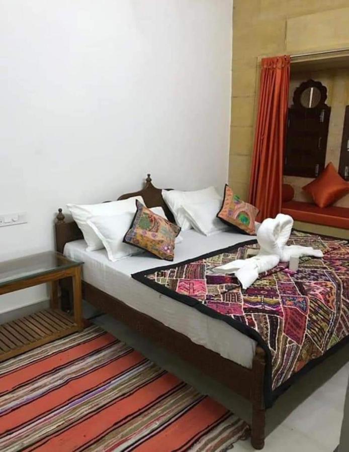 Resting Love Hostel Jaisalmer Extérieur photo